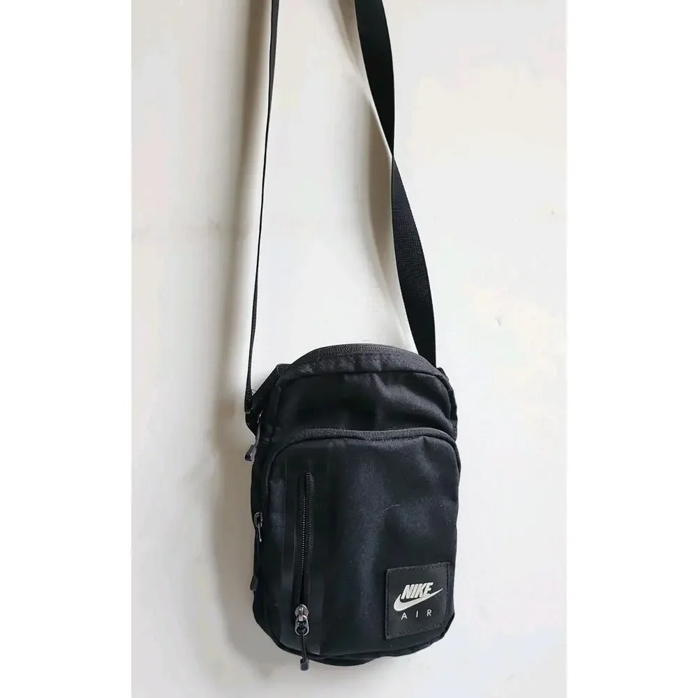Nike Heritage Air Max Crossbody Bag Black Durable Utility Multi Pocket Festival